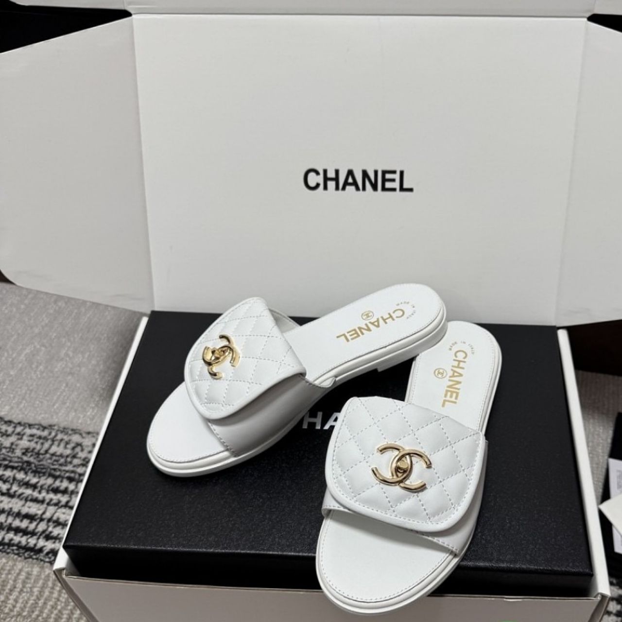 Chanel Quilted Turnlock Flat Mules White - Image 7