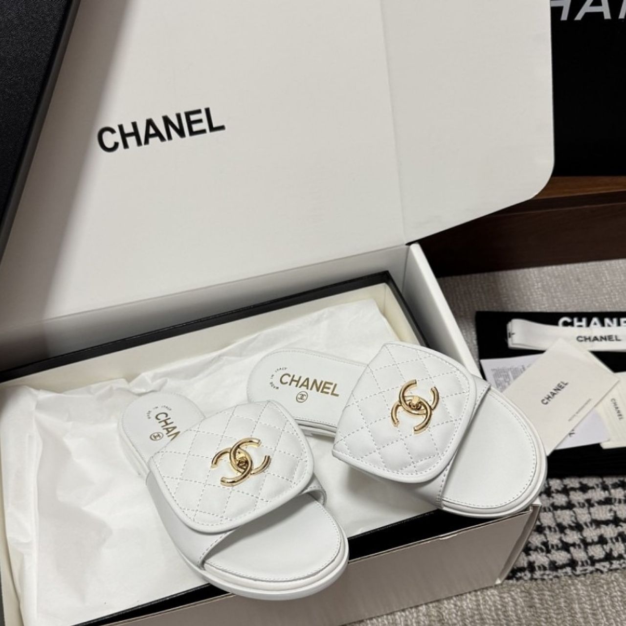 Chanel Quilted Turnlock Flat Mules White - Image 6