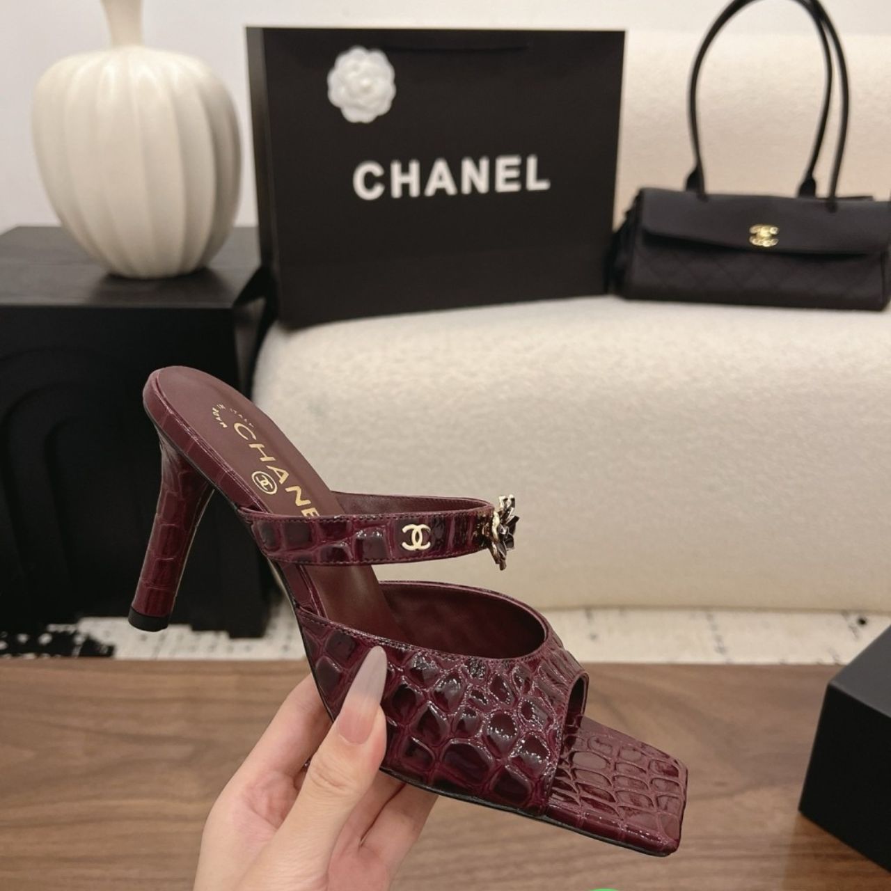 Chanel Crocodile Embossed Patent Calfskin Metal Red - Image 3