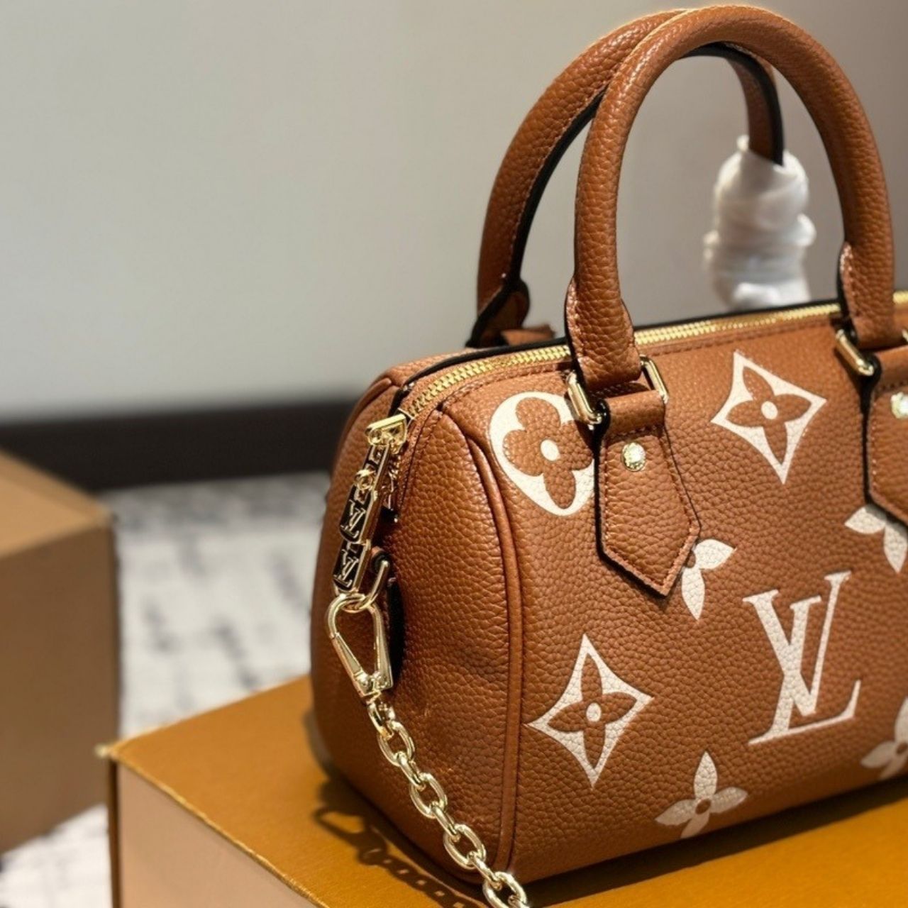 Louis Vuitton Speedy Bandouliere 20 Monogram Empreinte 20cm M46575 - Image 3