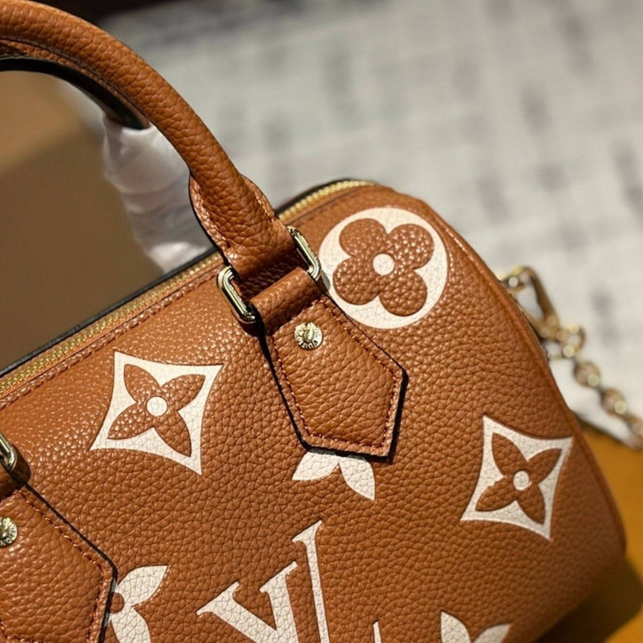 Louis Vuitton Speedy Bandouliere 20 Monogram Empreinte 20cm M46575 - Image 9