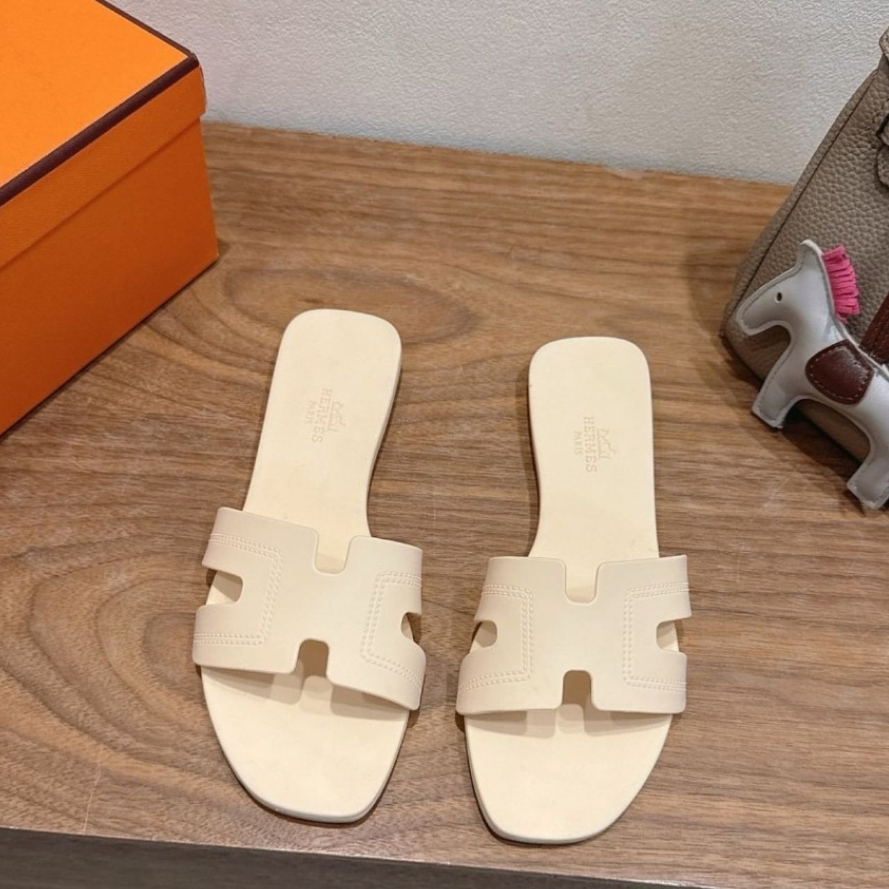 Hermes Oran Flat Slides Katherine - Image 6