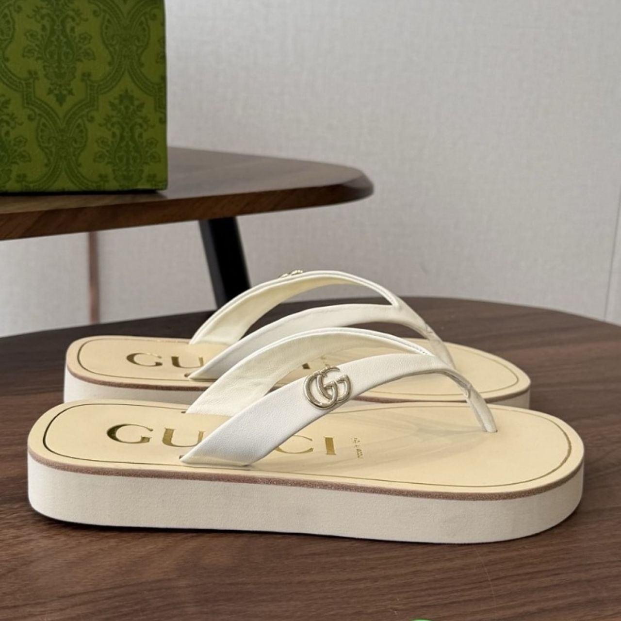 Gucci Thong Sandal With Double G Yellow 854815 0R000 7550 - Image 3