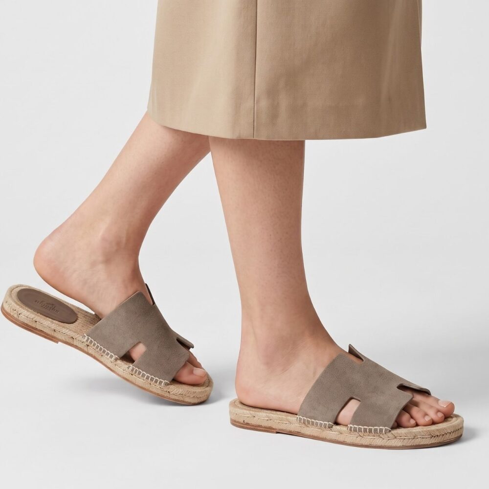 Alternative view of Hermes Chypre Sandals Etoupe 2026