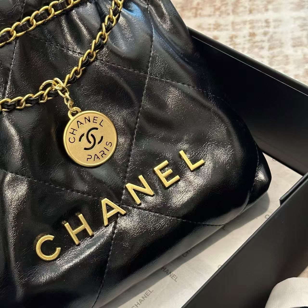 Chanel 22 Mini Handbag Black 20cm AS3980 B19059 94305 - Image 7