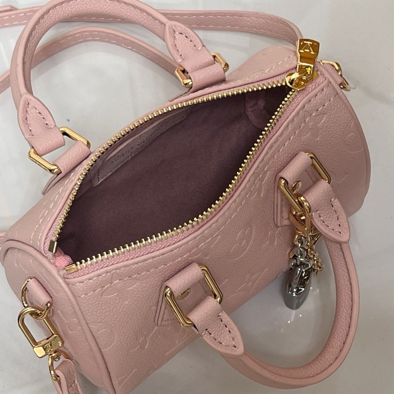 Louis Vuitton Nano Speedy Snowy Pearl 16cm M27107 - Image 9