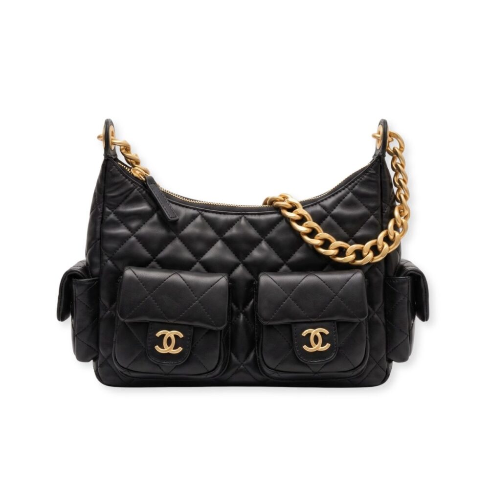 Chanel 22 Hobo Bag With Flap Pockets Black 27Cm