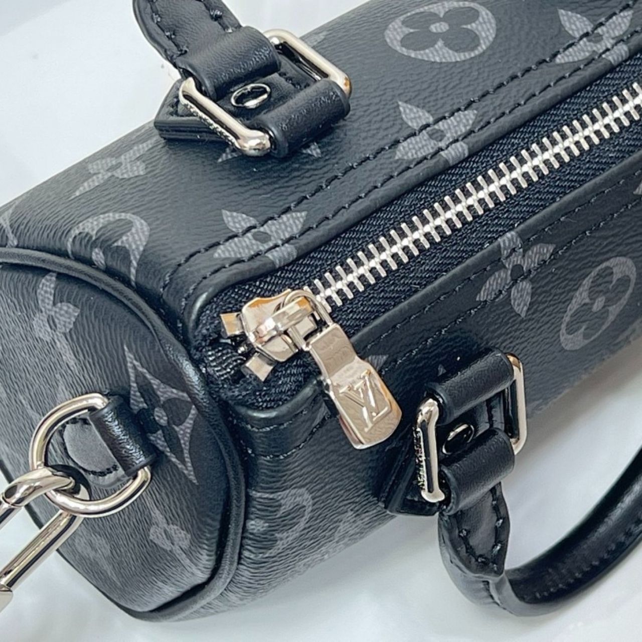 Louis Vuitton Nano Speedy Monogram Eclipse 16cm M26573 - Image 4