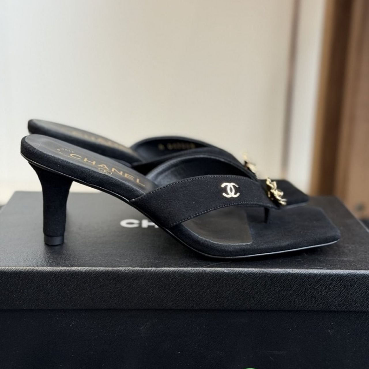 Chanel Jewel Camellia Heeled Thong Sandals Black - Image 5