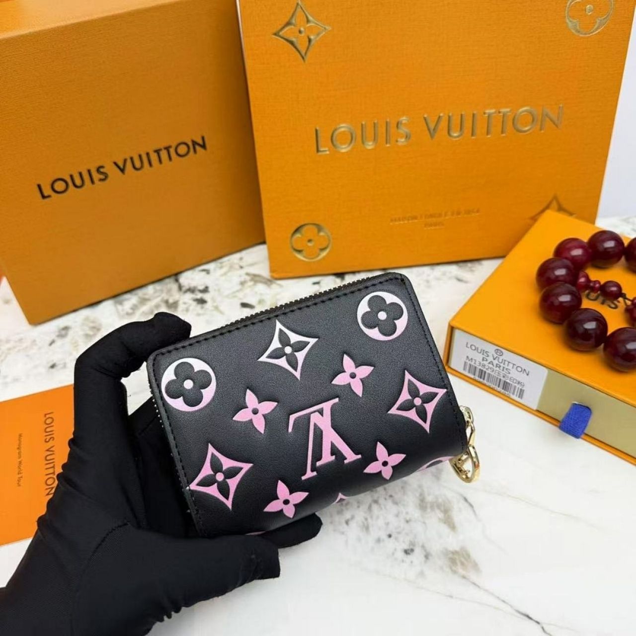 Louis Vuitton Lou Wallet Monogram Black Pink 11Cm M13829 - Image 2