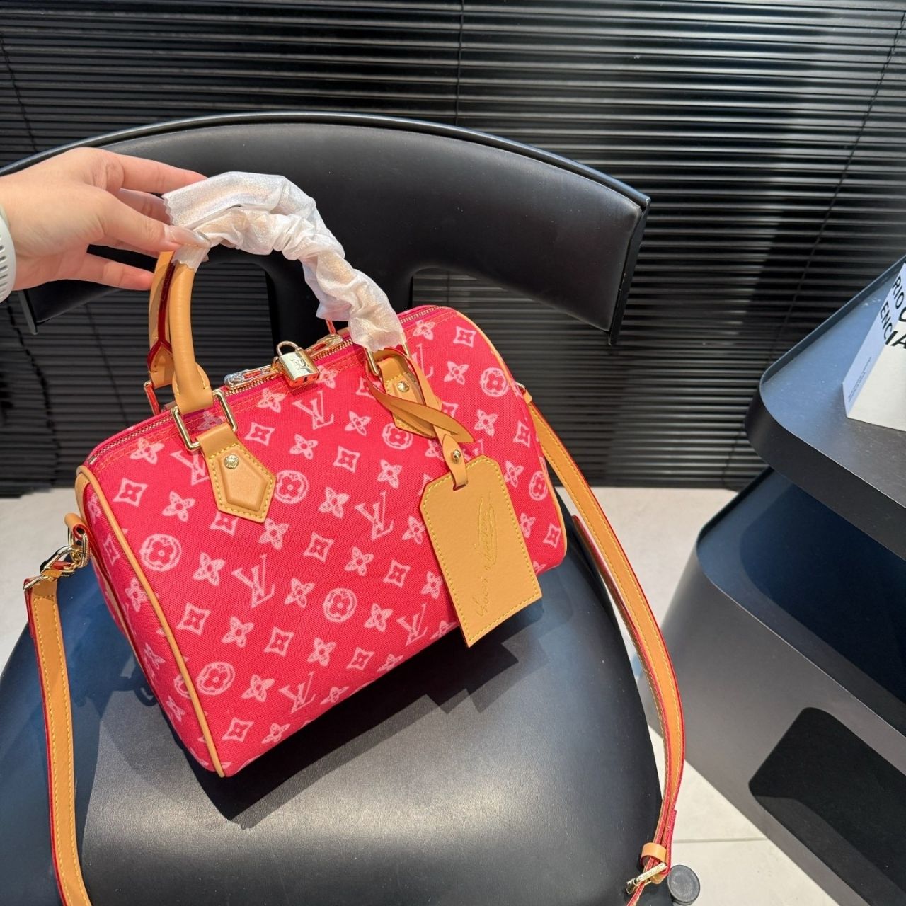 Louis Vuitton Speedy P9 Bandouliere 25 Red 25cm M24425 - Image 3