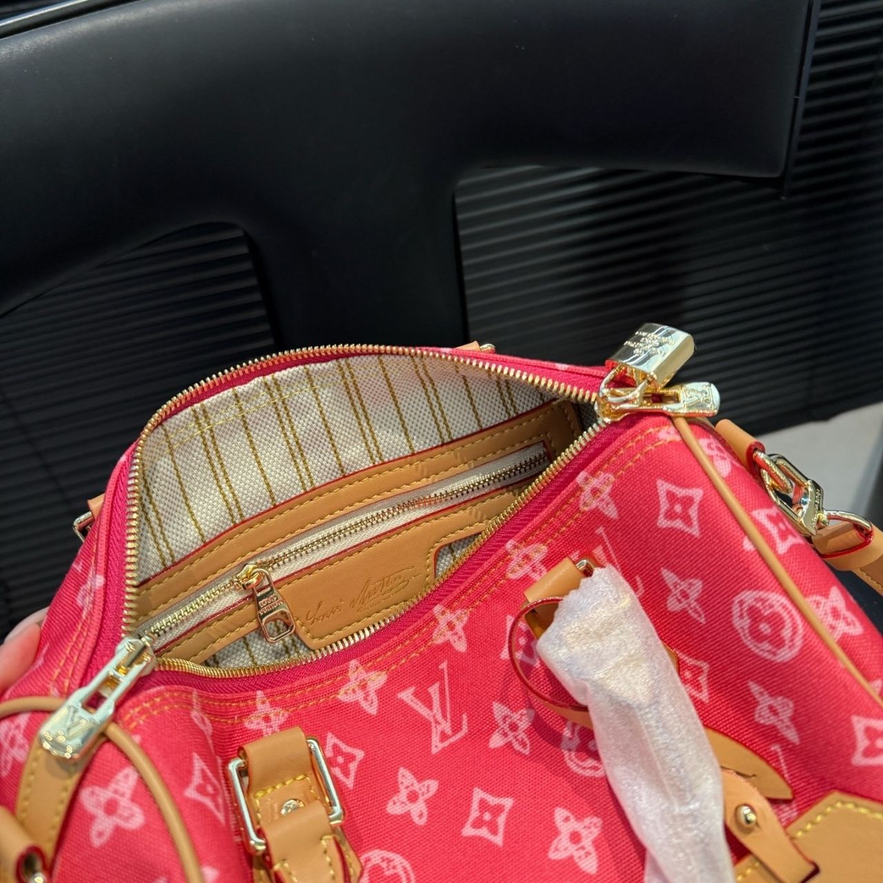Louis Vuitton Speedy P9 Bandouliere 25 Red 25cm M24425 - Image 4