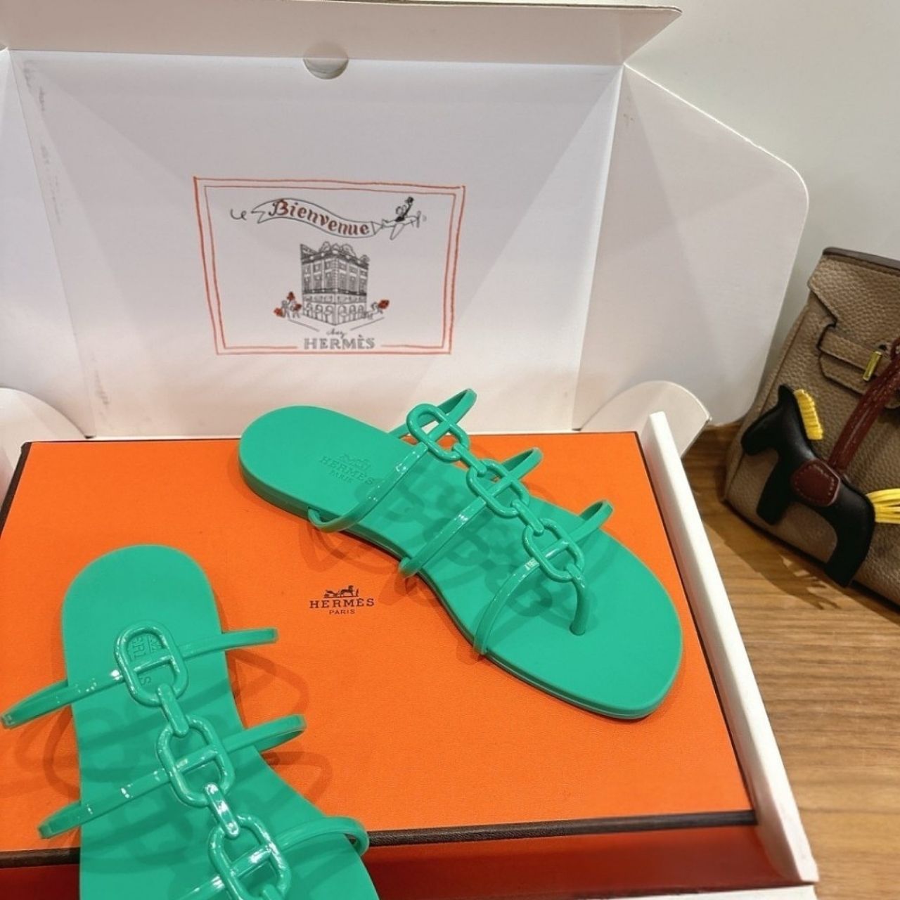 Hermes Mykonos Sandal Vert Tourmaline H261179Z - Image 6