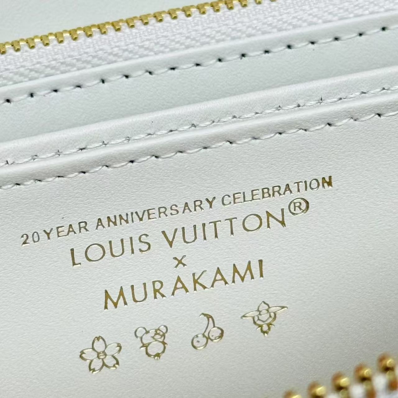 Louis Vuitton Zippy Wallet Monogram Multicolor White 19Cm M14094 - Image 3