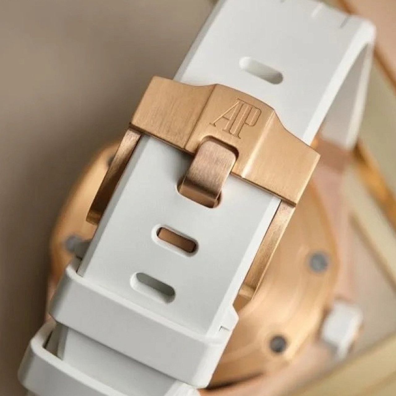 Audemars Piguet Royal Oak Offshore Rose Gold Dial 37mm 67540OKZZA010CA01 - Image 8