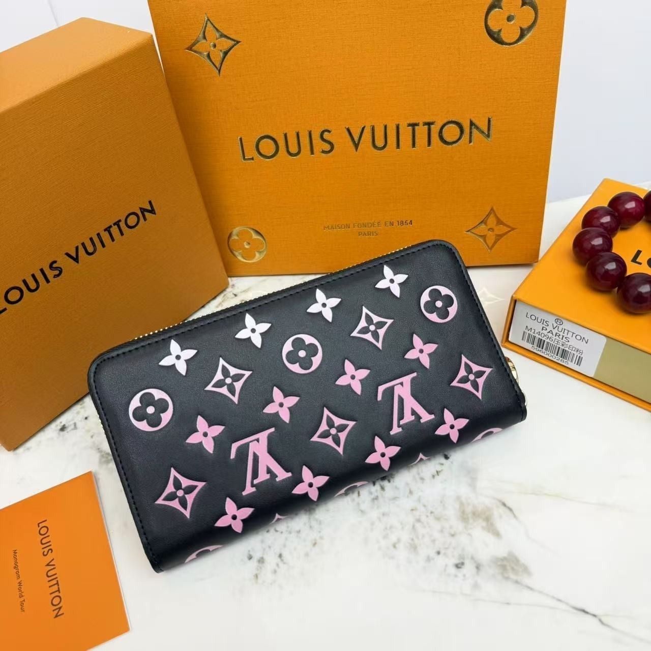 Louis Vuitton Zippy Wallet Monogram Black Pink 19.5Cm M14096 - Image 8