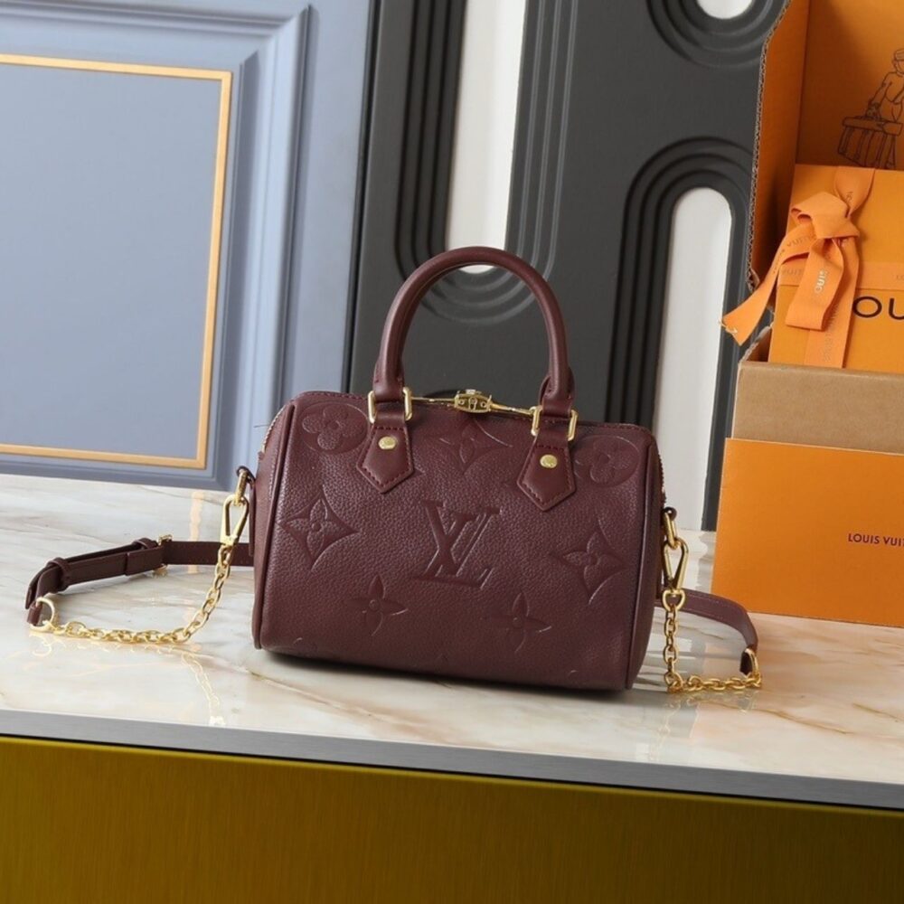 Alternative view of Louis Vuitton Speedy Bandouliere 20 Grenat Red 20cm M25929