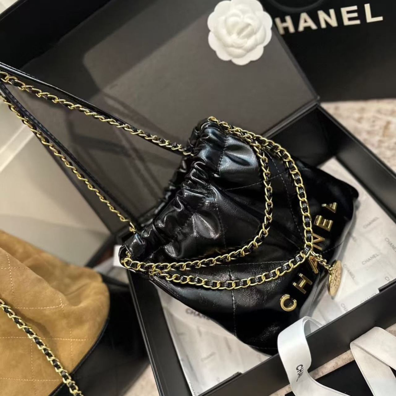 Chanel 22 Mini Handbag Black 20cm AS3980 B19059 94305 - Image 3