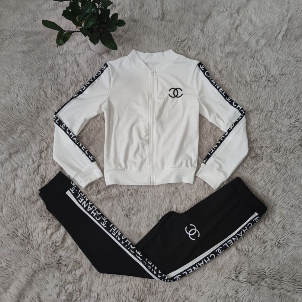 Alternative view of Chanel 23ss NEWS Women's Tracksuits Knitted Casual Sports Suit 2 Piece Set Designer Tracksuits