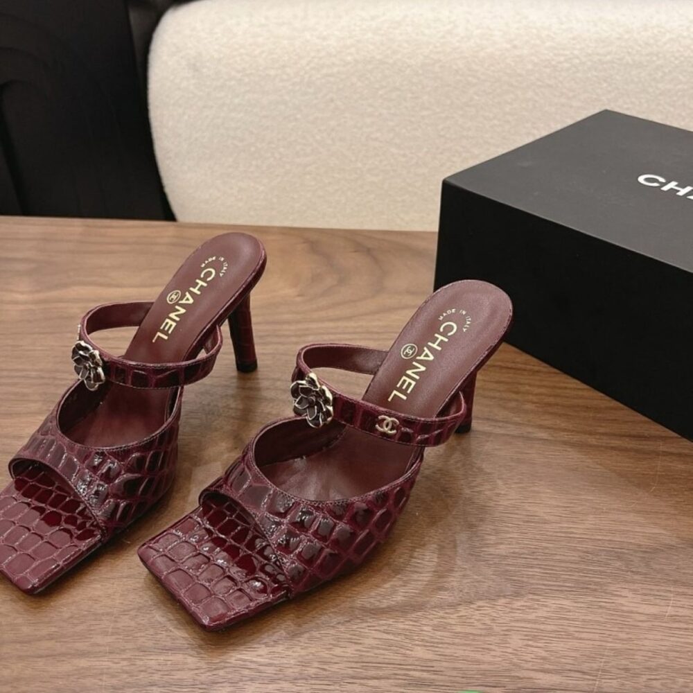 Alternative view of Chanel Crocodile Embossed Mules Burgundy