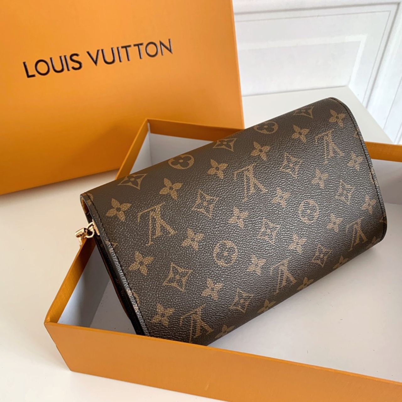 Louis Vuitton Pochette Louise Chain 23cm - Image 10