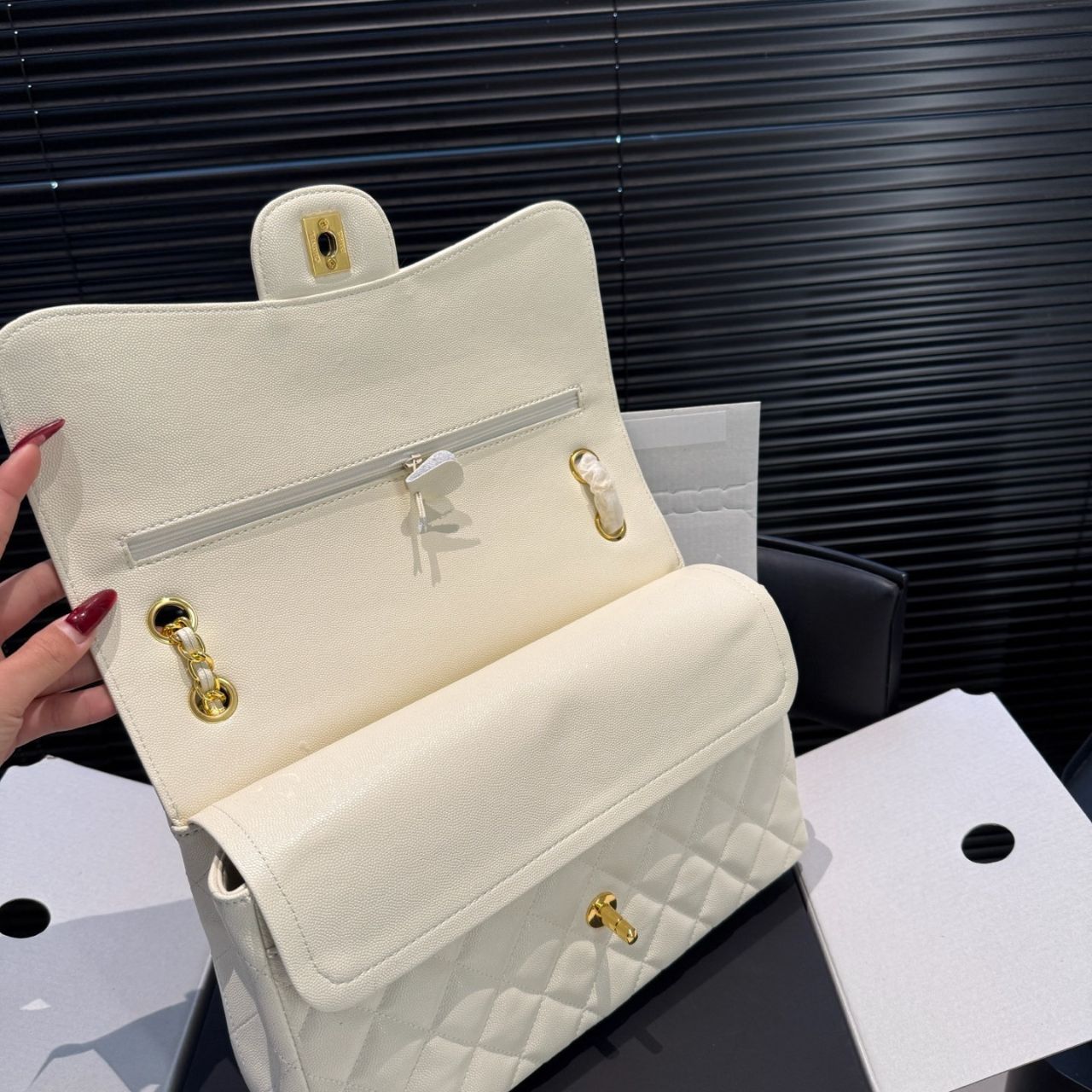 Chanel Maxi Classic Double Flap White Gold Hardware 30cm A01112 Y04059 U2366 - Image 4