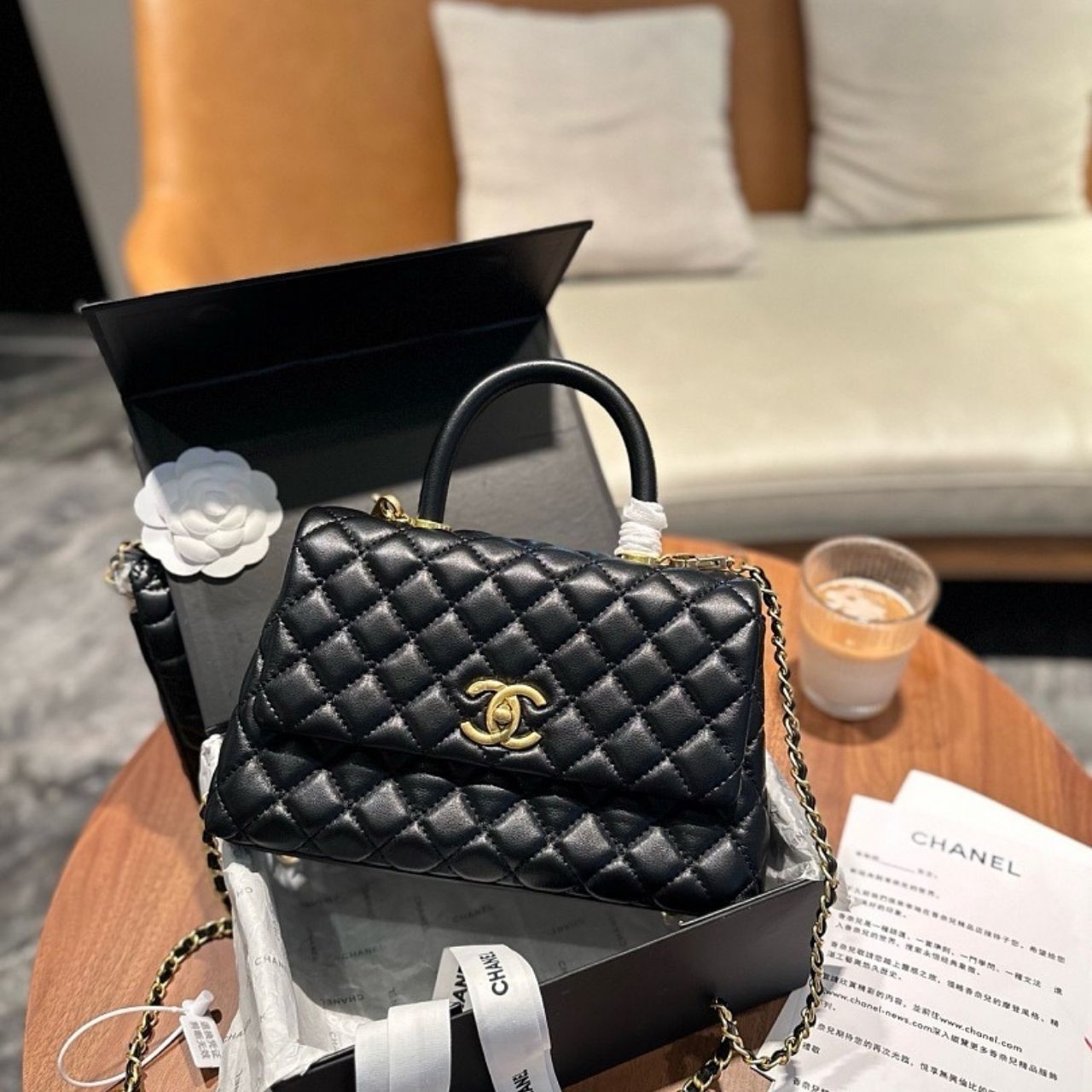 Chanel Flap Bag With Top Handle Gold Tone Metal Black 24cm A92990 B05061 94305 - Image 2