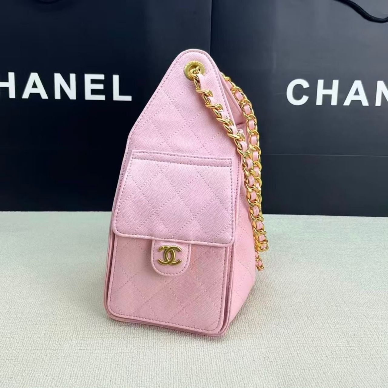 Chanel Fall Winter 2026 Pre Collection Chanel 25 Handbag Light Pink 30cm AS5631 B24704 UA954 - Image 9