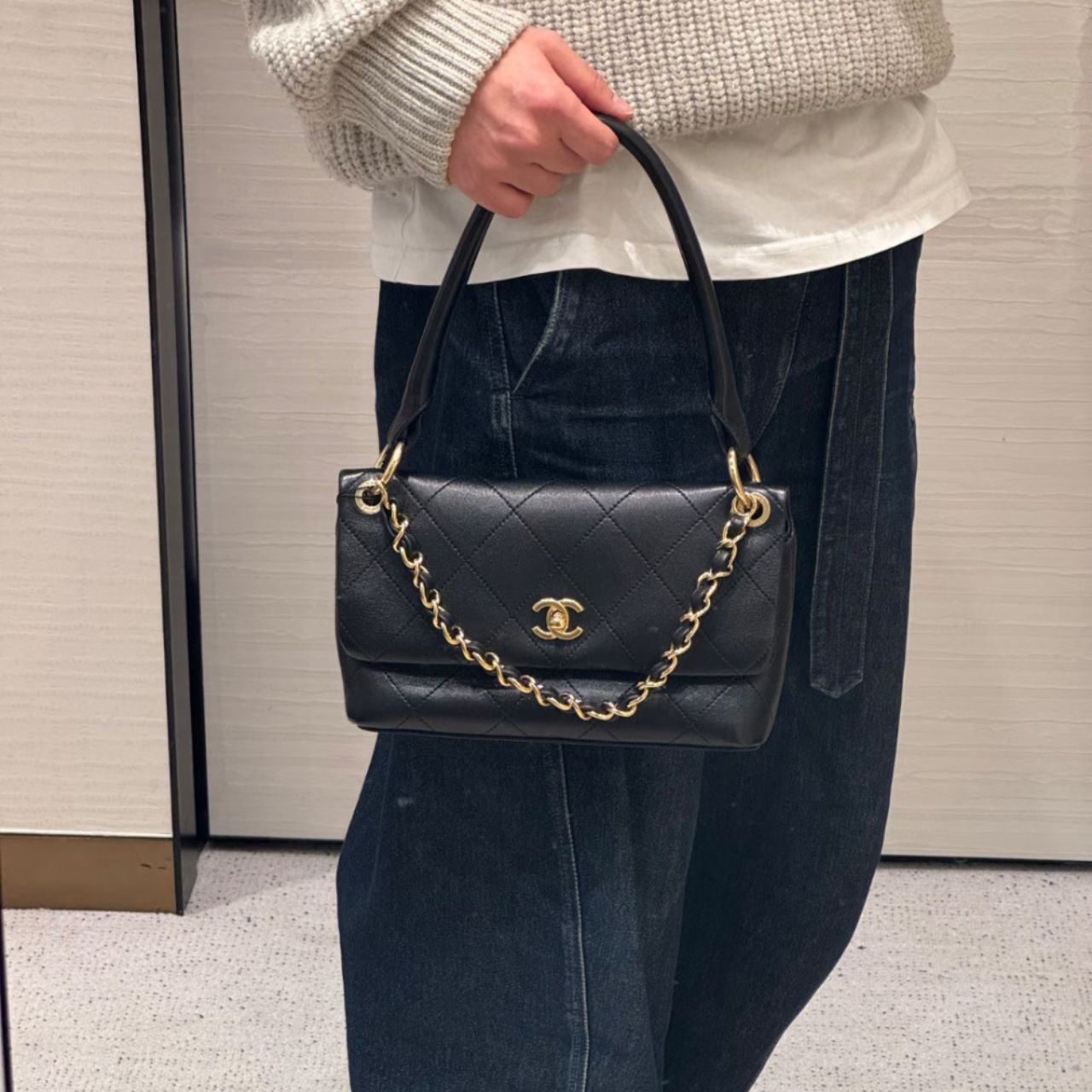 Chanel Large Flap Bag Black 25cm AS6116 B23346 U6546 - Image 10