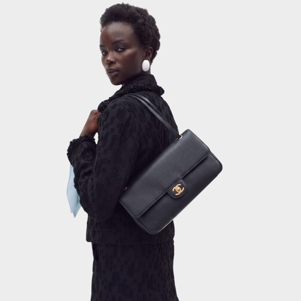 Alternative view of Chanel Spring Summer 2026 Maxi Flap Bag 32cm AS6231 B24008 94305