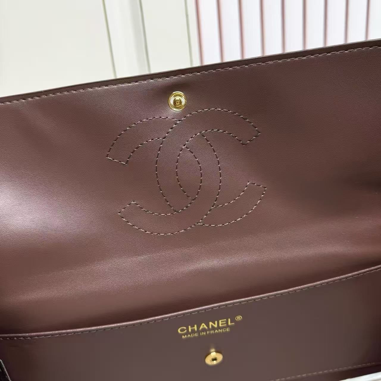 Chanel Metiers Dart 2026 Maxi Flap bag Dark Brown 32cm AS6281 B24009 UA850 - Image 8