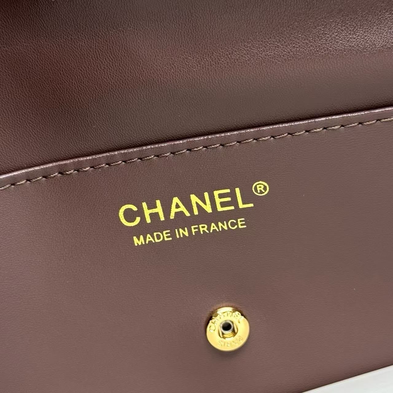 Chanel Metiers Dart 2026 Maxi Flap bag Dark Brown 32cm AS6281 B24009 UA850 - Image 6