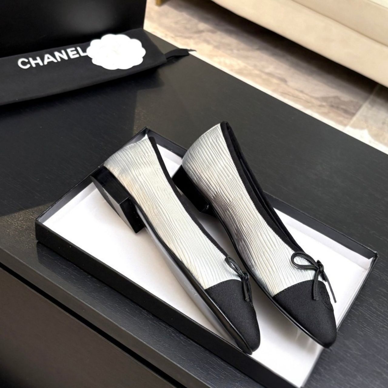 Chanel Cap Toe CC Ballerina Flats Silver - Image 7