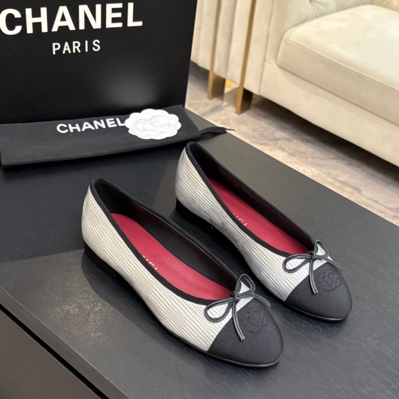 Chanel Cap Toe CC Ballerina Flats Silver - Image 6