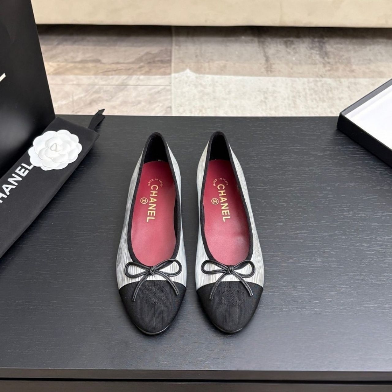 Chanel Cap Toe CC Ballerina Flats Silver - Image 4