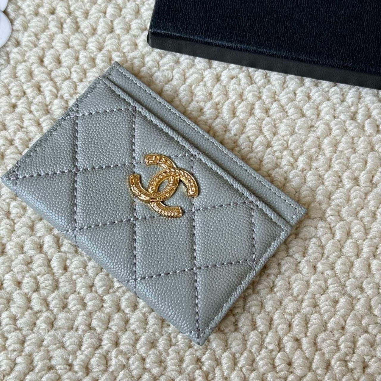 Chanel Caviar Quilted CC Logo Card Holder Light Blue 10cm - Image 7