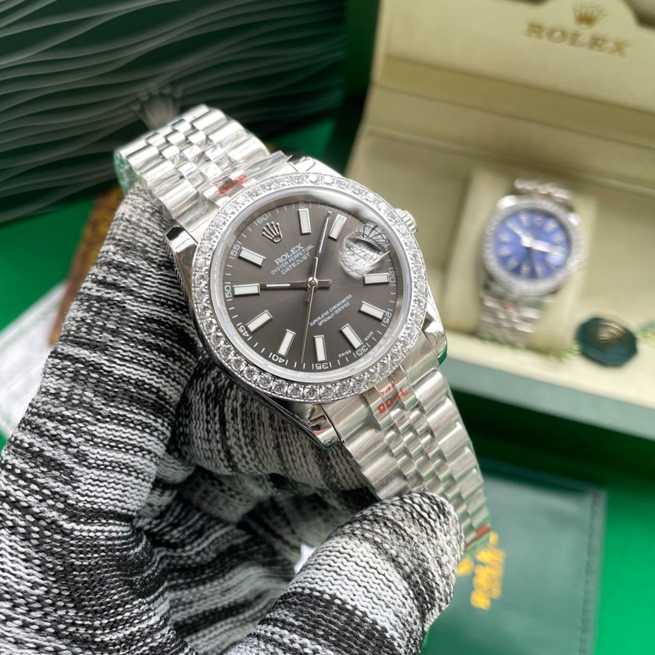 Rolex Datejust Diamond Bezel Black Dial 41mm 126300 - Image 4