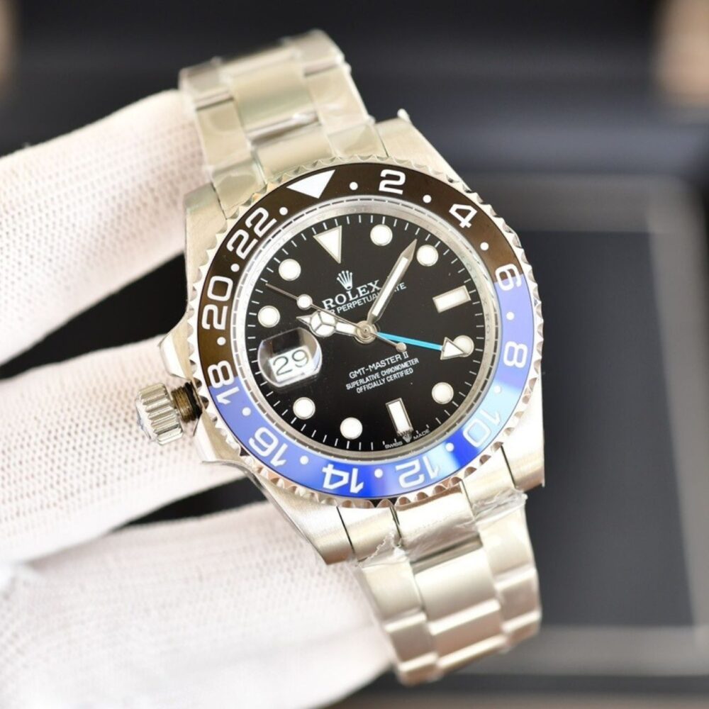 Alternative view of Rolex Rolex GMT-Master II Batman 40mm