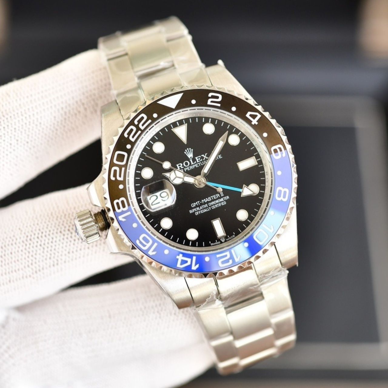 Rolex Rolex GMT-Master II Batman 40mm - Image 2