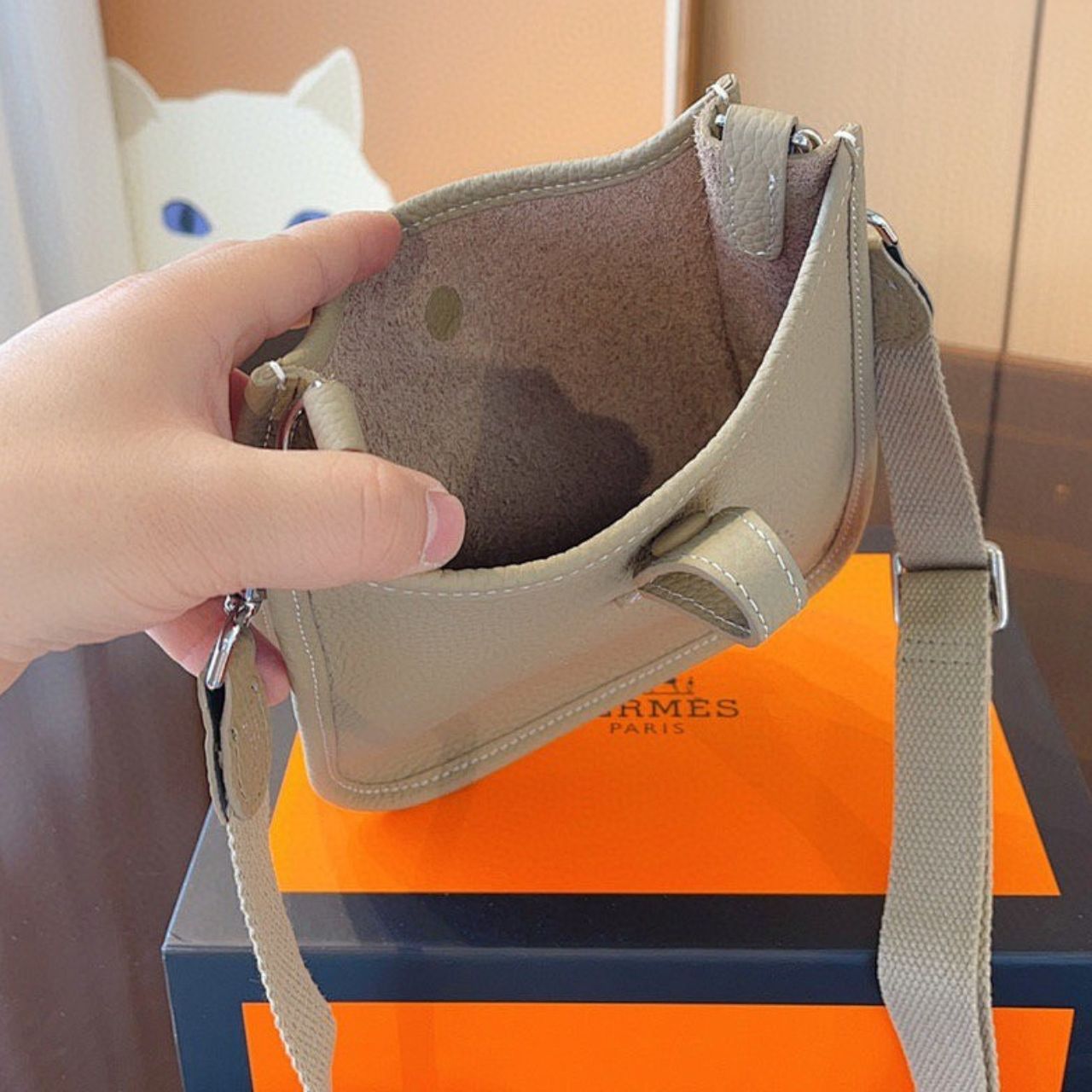 Hermes Mini Evelyne Bag Beige Marfa 21cm H085800CCAI - Image 3