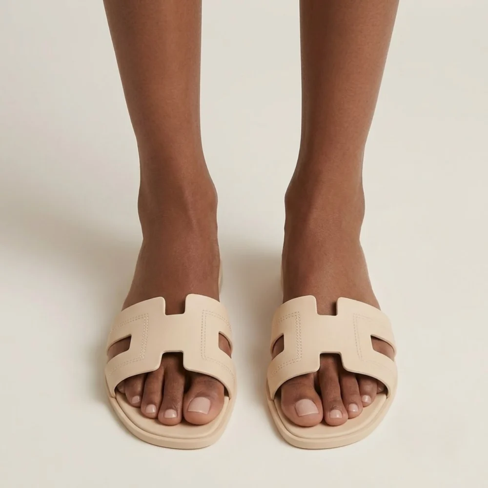 Alternative view of Hermes Oran Flat Slides Katherine