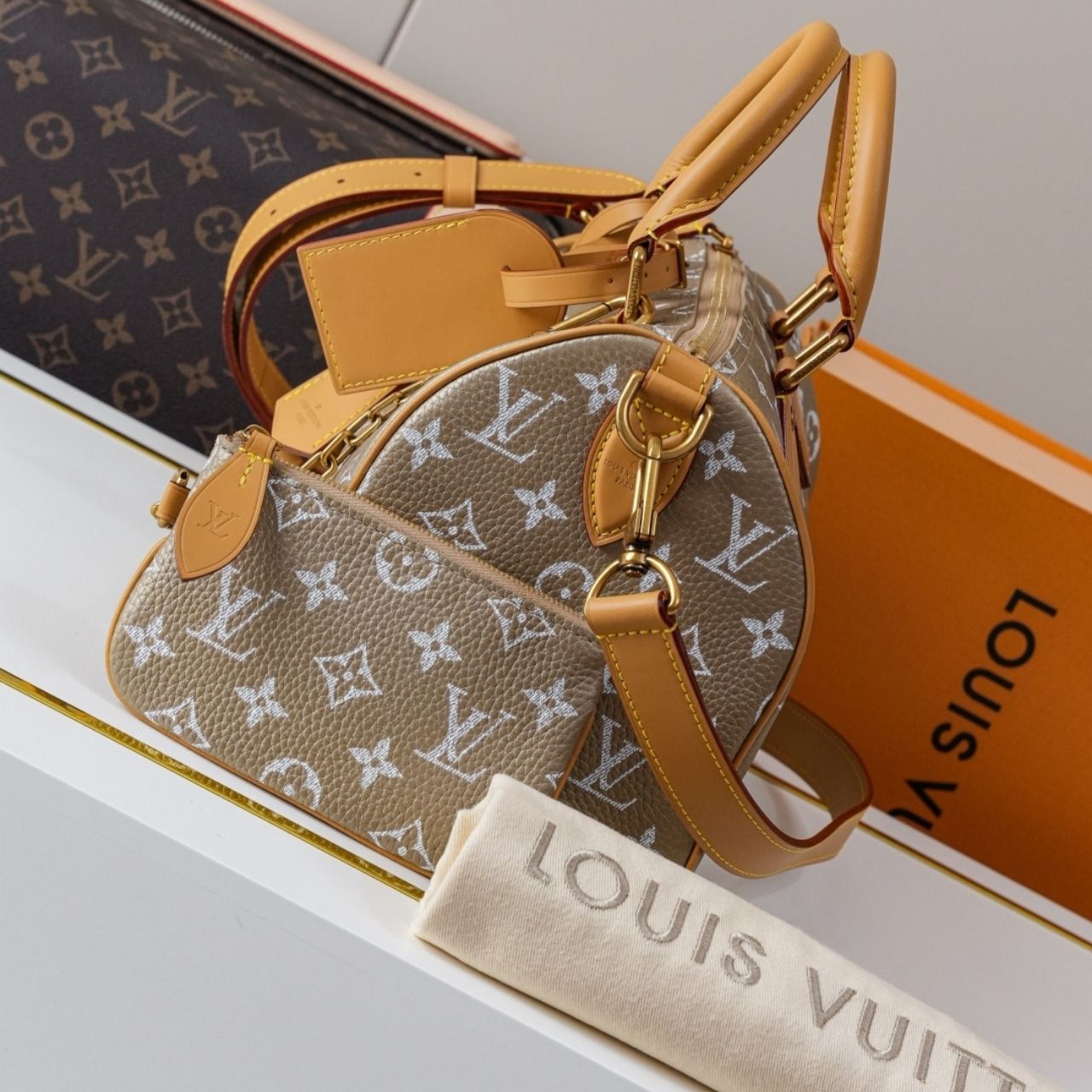 Prestige Edition - Louis Vuitton Speedy P9 Bandouliere 25 Beige 25cm M26305 - Image 10