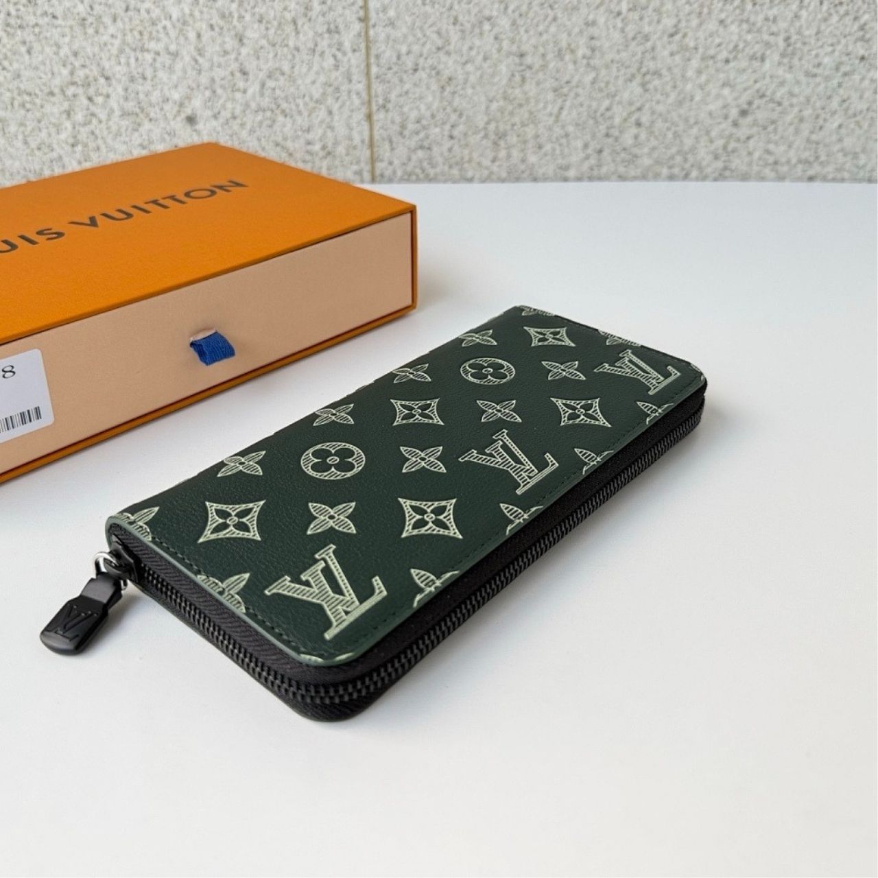 Louis Vuitton Zippy Wallet Horizontal Forest Green 21cm M27178 - Image 8