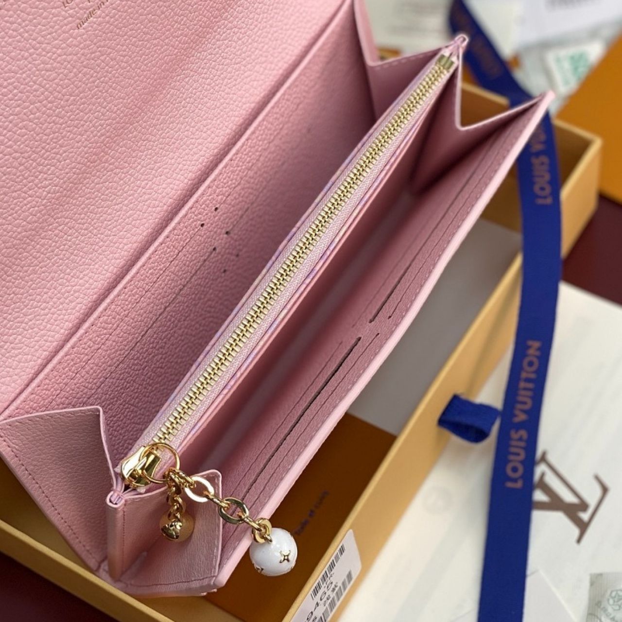 Louis Vuitton Sarah Wallet Sweet Lavender 19cm M29465 - Image 8
