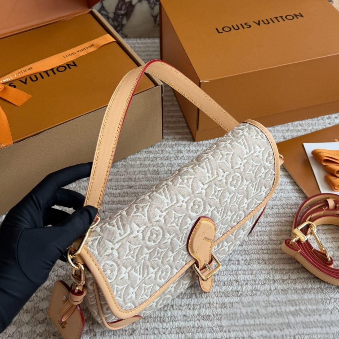 Louis Vuitton Diane PM Monogram Embleme Peuplier 24cm M29795 - Image 9