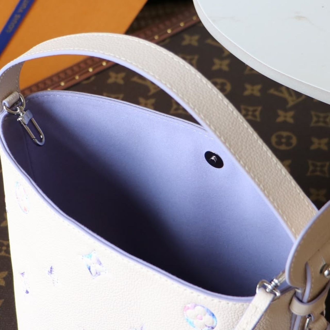 Prestige Edition - Louis Vuitton All In BB Link Quartz 16cm M29835 - Image 5