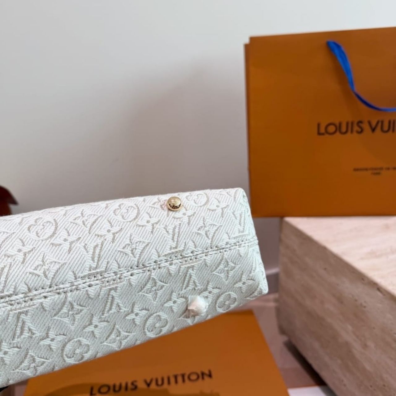 Louis Vuitton CarryAll East-West 36cm M2A136 - Image 9