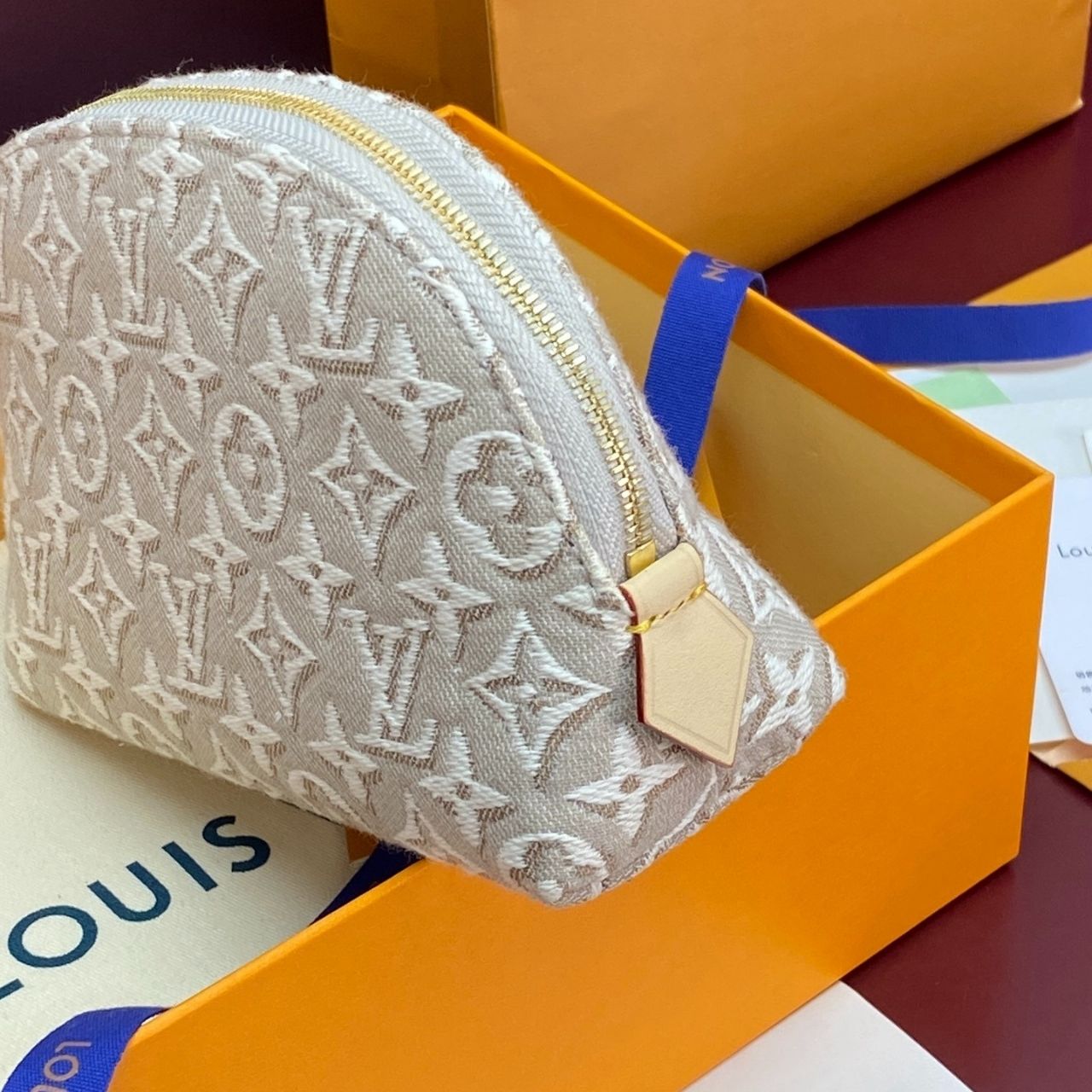 Louis Vuitton Pochette Cosmetique PM Peuplier Beige 19cm M2A320 - Image 3