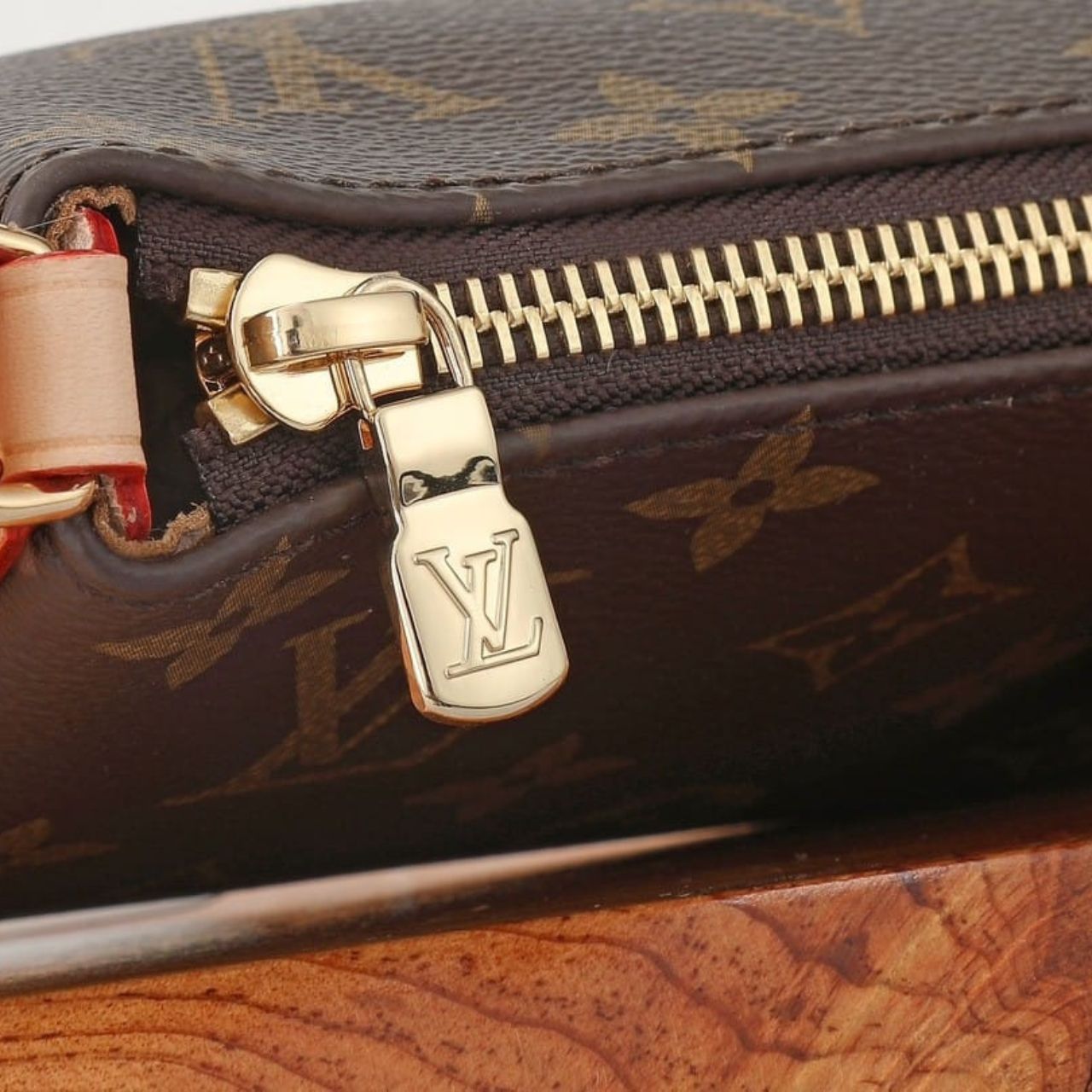 Prestige Edition - Louis Vuitton Pochette Tirette Monogram 20cm M12859 - Image 7