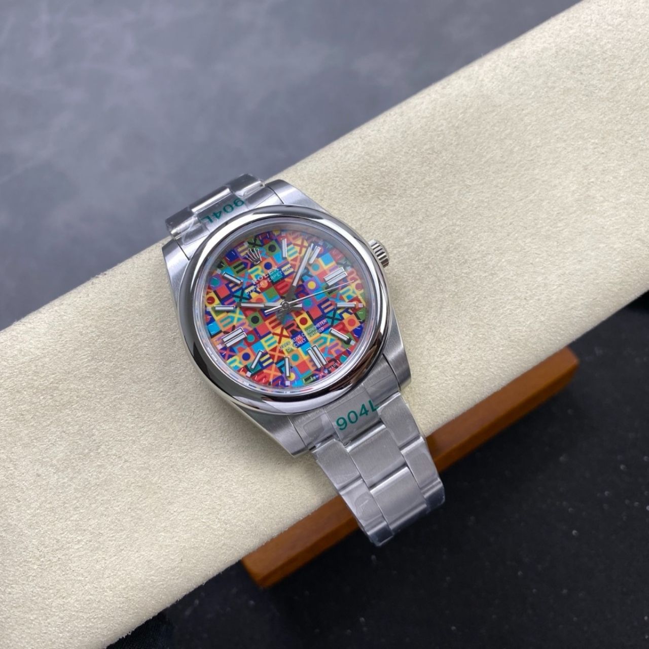 Rolex Oyster Perpetual Celebration Dial 41mm - Image 2